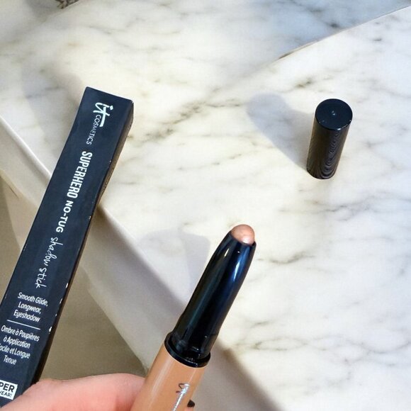 IT Cosmetics NEW Superhero No-Tug Longwear Eyeshadow Stick in Bionic Bronze - Picture 4 of 6